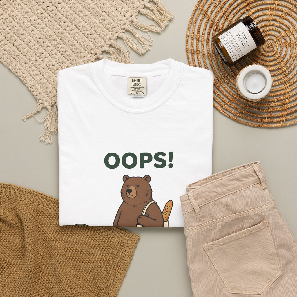 Bear Canvas T-Shirt T-Shirt Funny Critter Gift Women Doodle T-Shirt T-Shirt T-Shirt Humor Fan Cartoon T-Shirt Animal Graphic Sketch Baked Bread T-Shirt