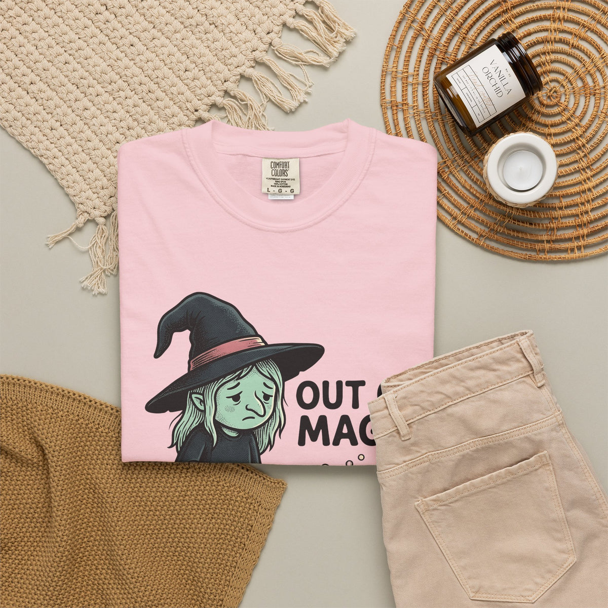 Magic Vacuum T-Shirt Halloween Joke Gift Women Hand Drawn T-Shirt Suction Machine T-Shirt Horror Fan Hand Drawn T-Shirt Prank Graphic Distressed
