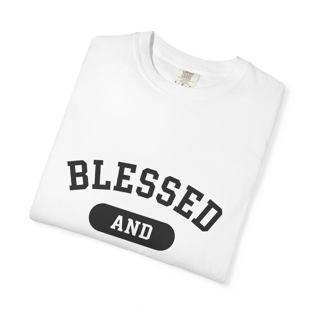 Bold Lettering Design T-Shirt Moms Household Gift Women Simple T-Shirt Typography T-Sh