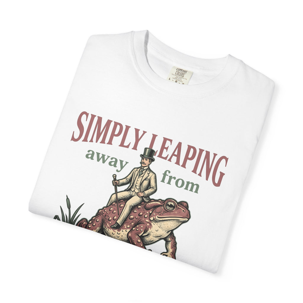 Man Riding Toad T-Shirt Funny Animal Gift Women Vintage T-Shirt Rider T-Shirt Humor Fan Retro Illustration Graphic Retro Top Hat T-Shirt