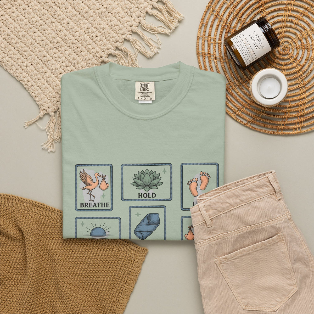 Wading Bird Baby T-Shirt Nurses Maternity Gift Women Classic T-Shirt Heron T-Shirt Nurse Enthusiast Vintage T-Shirt Pregnancy Graphic Cartoon