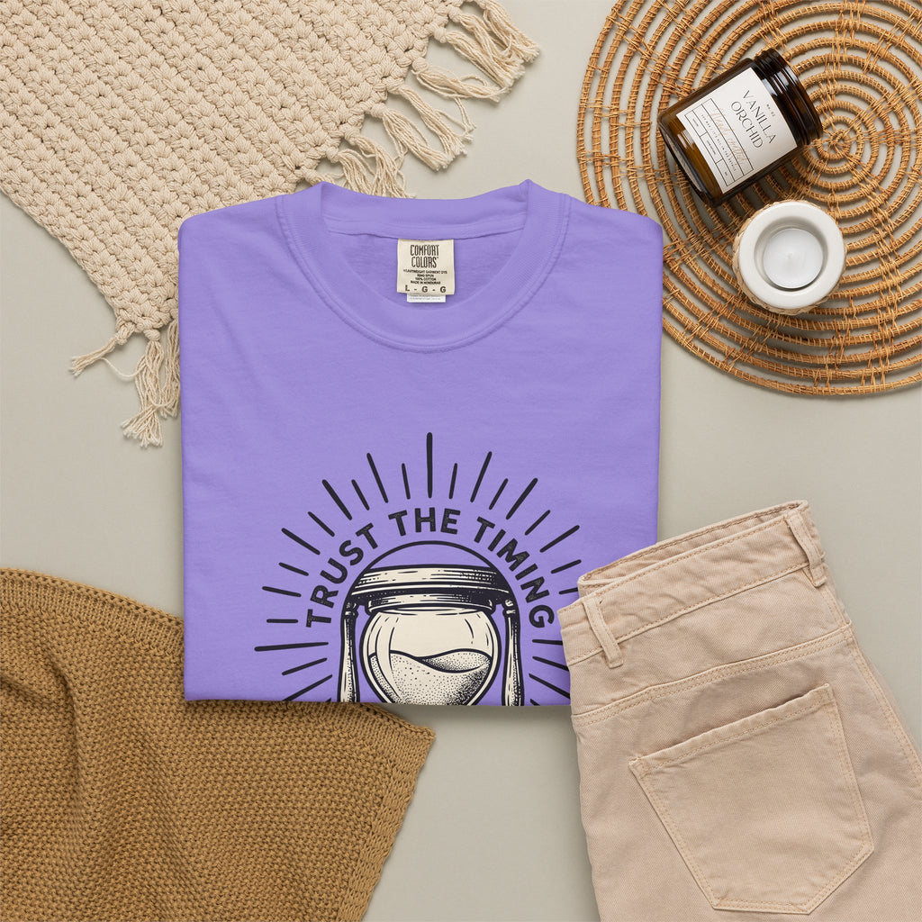 Hourglass T-Shirt Boho Chic Spiritual Gift Women Tattoo T-Shirt Sandtimer T-Shirt Bohemian Enthusiast Ink T-Shirt Mystical Graphic Vintage Stars
