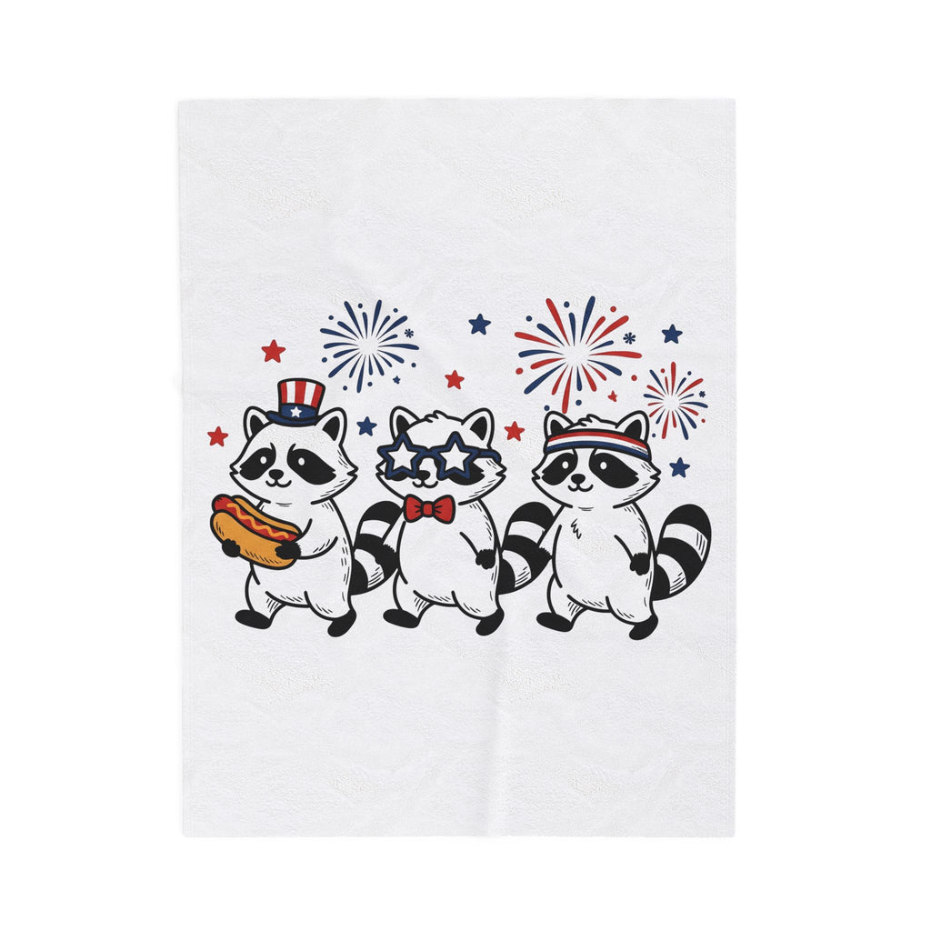 Raccoon Pack Blanket 4th Of July Fauna Gift Women Hand Drawn Blanket Trash Panda Blanket Independence Day Fan Illustrated Blanket Wildlife Graphic