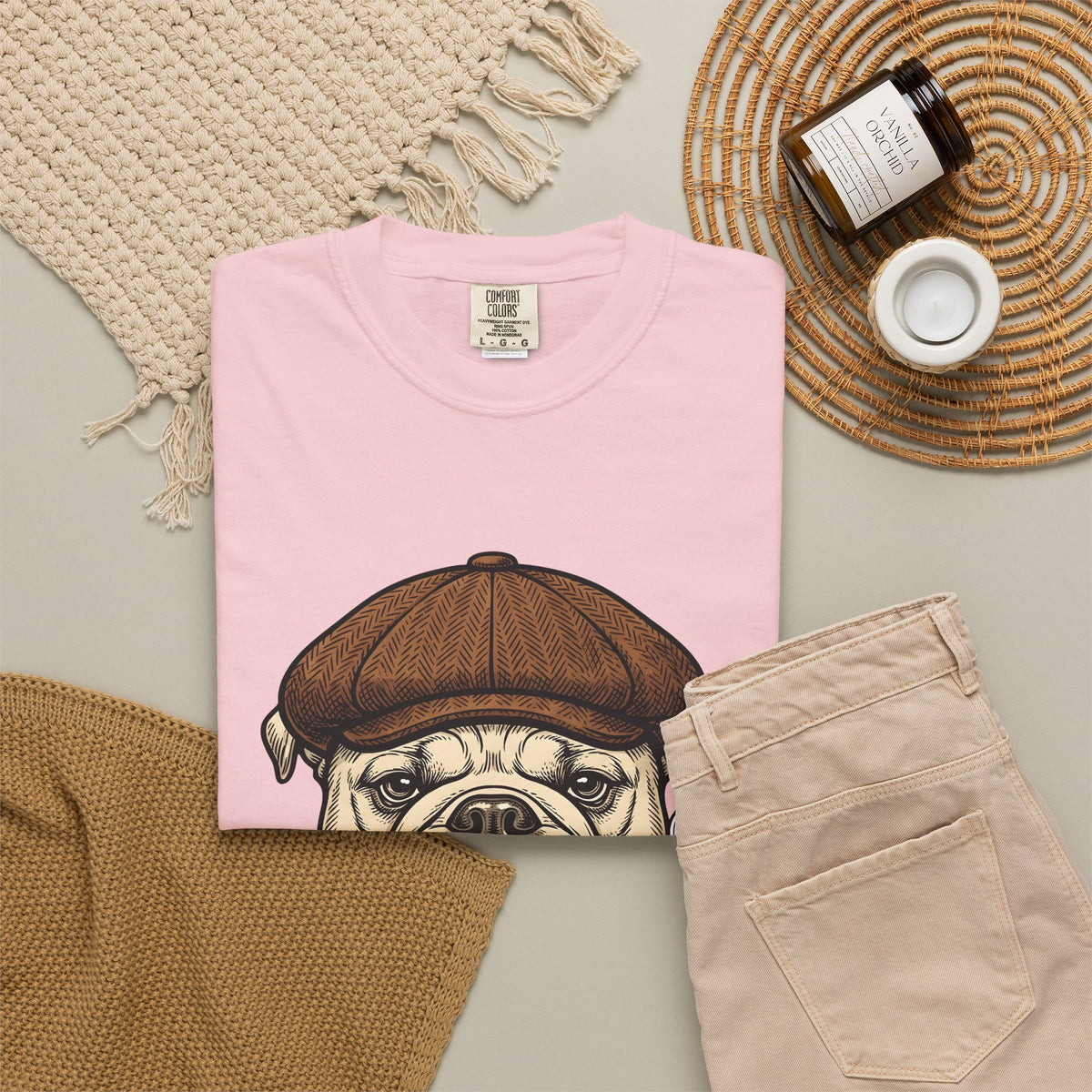 Bulldog Head T-Shirt Dog Creatures Gift Women Old School T-Shirt Bulldog T-Shirt Dog Fan Bulldog Graphic T-Shirt Vintage Illustration Animal