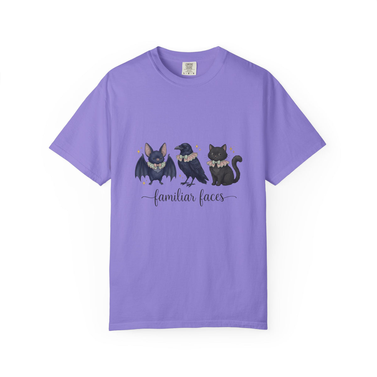 Bat Crow Cat T-Shirt Halloween Witch Gift Women Cute T-Shirt Animal T-Shirt Spooky Fan Cartoon T-Shirt Magical Graphic Hand