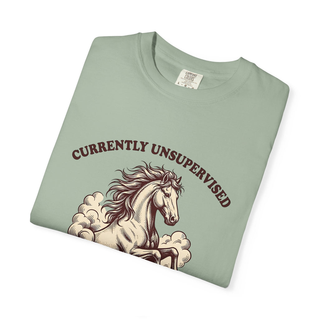 Horse Illustration T-Shirt Cowgirl Wildlife Gift Women Retro T-Shirt Equine T-Shirt Cowboy Fan Rodeo T-Shirt Wildlife Graphic Country Sky T-Shirt