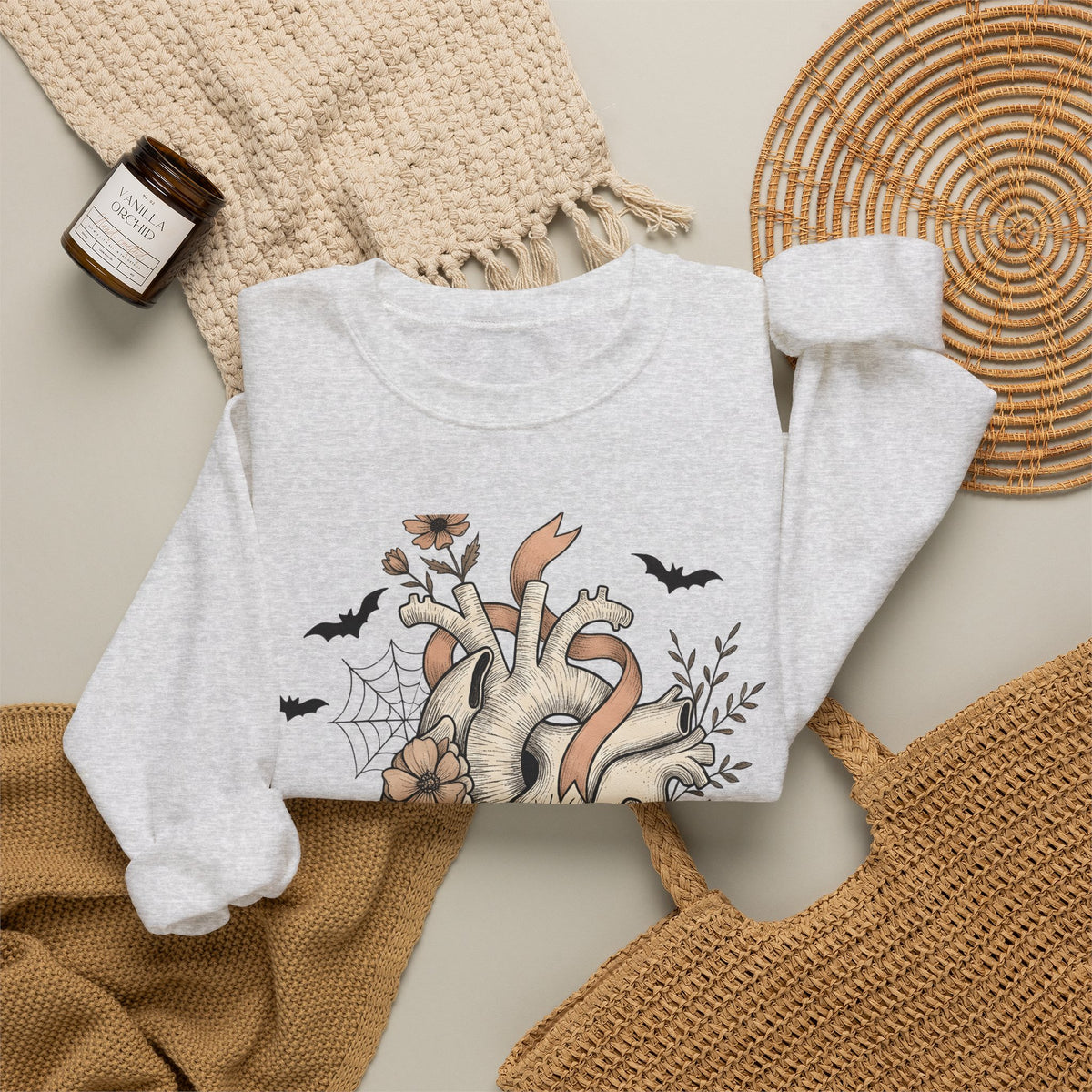 Anatomical Heart Sweatshirt Halloween Gothic Gift Women Tattoo Art Sweatshirt Cardiac Sweatshirt Horror Fan Ink Sweatshirt Dark Graphic Vintage Bats Sweatshirt