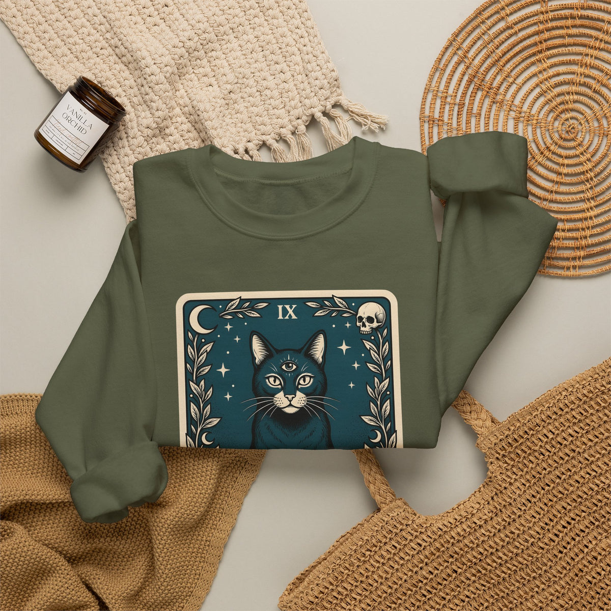 Mystic Cat Sweatshirt Boho Chic Witchcraft Gift Women Tarot Sweatshirt Kitty Sweatshirt Bohemian Fan Occult Graphic Vintage Crystal Ball Sweatshirt
