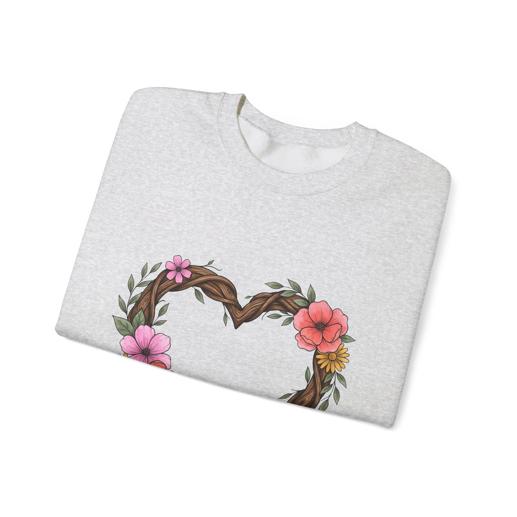 Floral Heart Sweatshirt Boho Chic Nature Gift Women Hand Drawn Sweatshirt Heart Sweatshirt Bohemian Fan Illustrated Sweatshirt Environmental Graphic Botanical