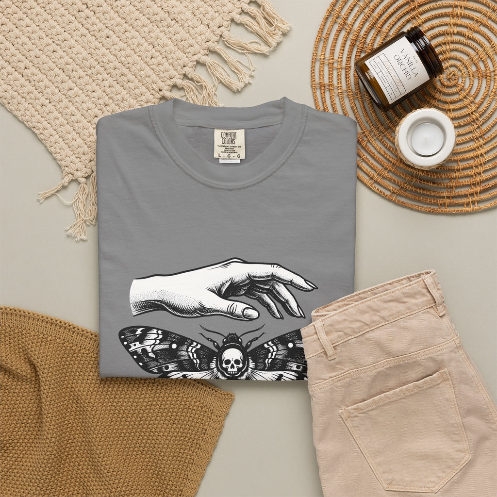 Skeleton Moth T-Shirt Boho Chic Dark Fashion Gift Women Traditional Tattoo T-Shirt Moth T-Shirt Bohemian Fan Sailor T-Shirt Gothic Graphic Antique