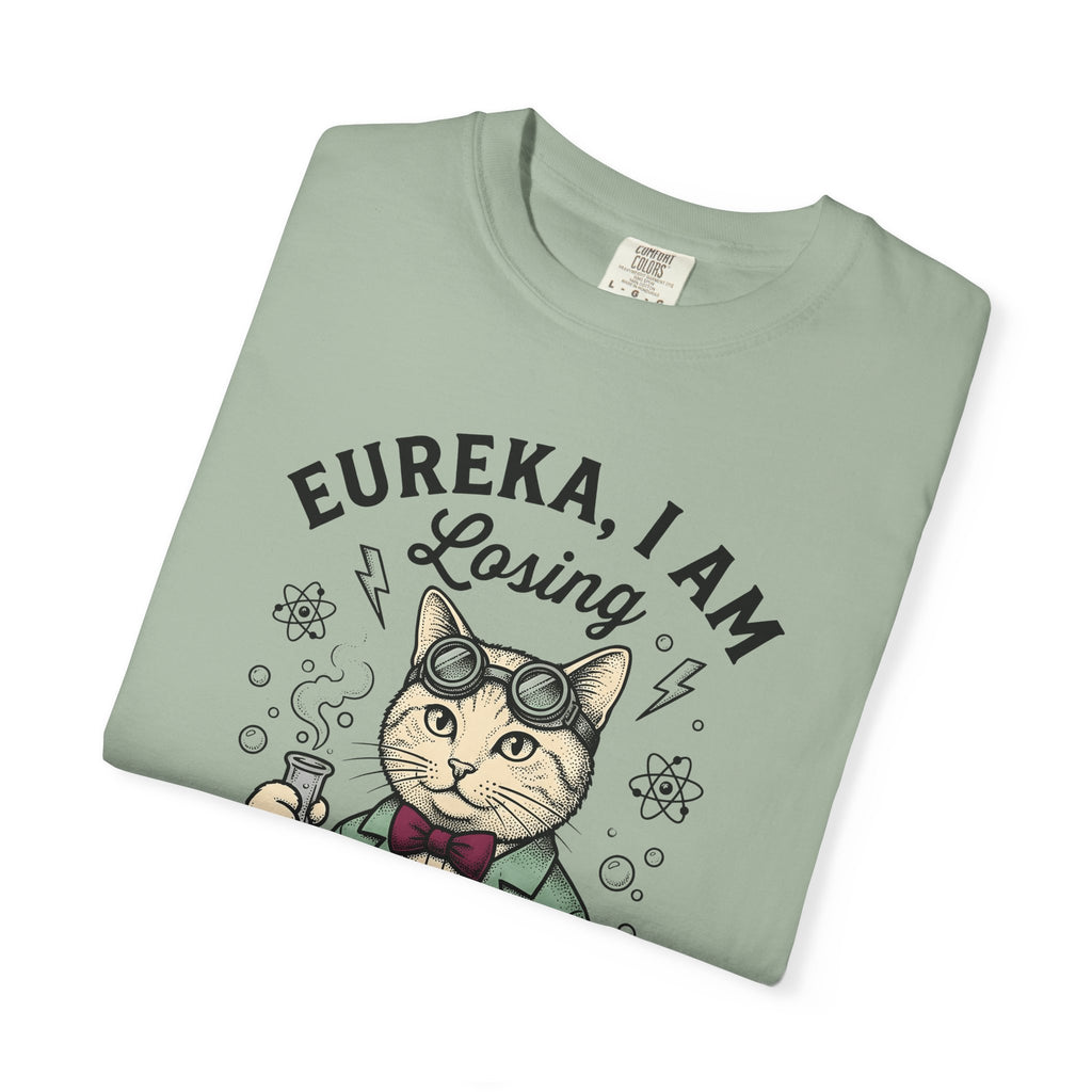 Scientist Cat T-Shirt Cat Science Gift Women Vintage T-Shirt Feline T-Shirt Cat Fan Retro T-Shirt Scientific Graphic Hand Drawn Beaker T-Shirt