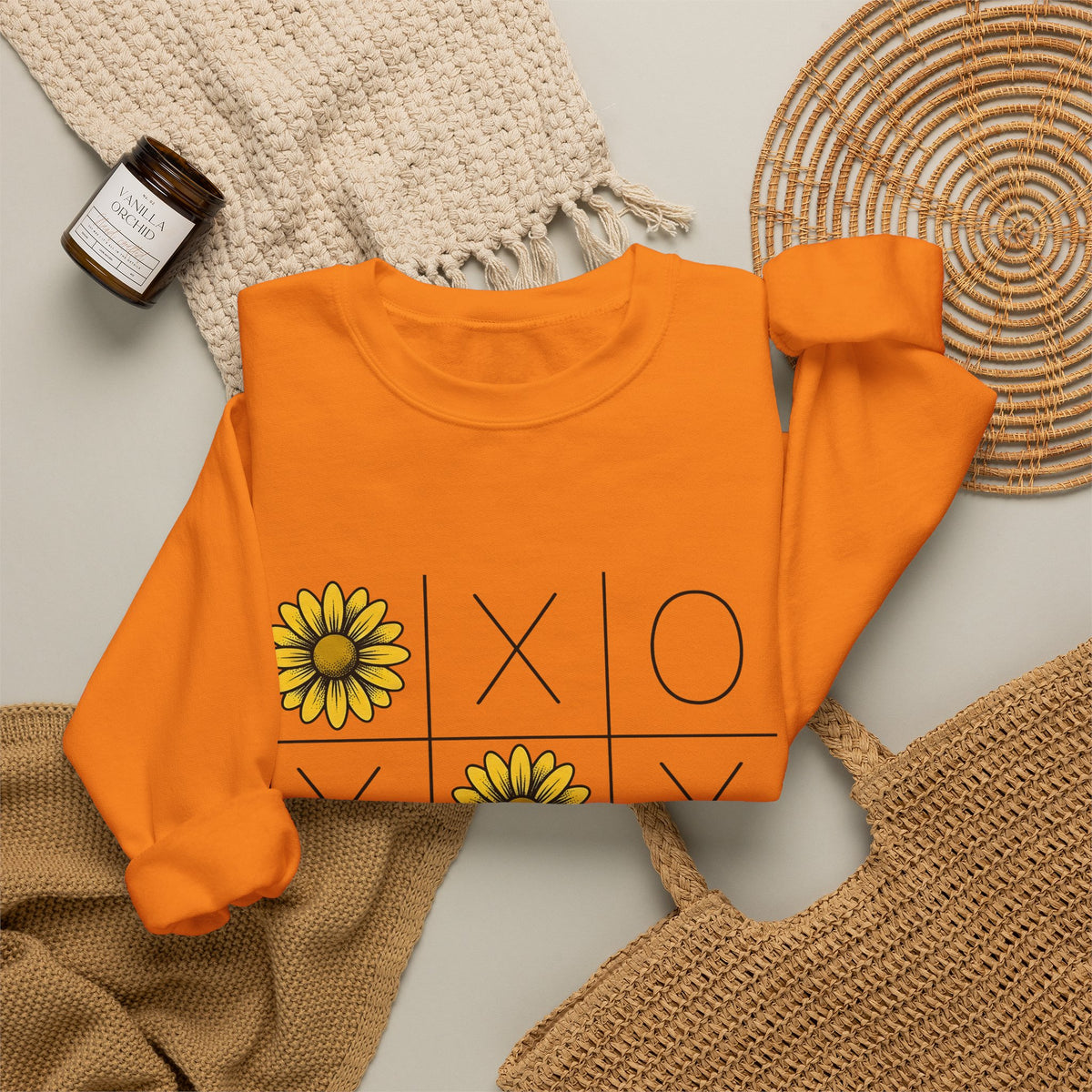 Sunflower Game Sweatshirt St. Valentine's Day Bouquet Gift Women Cartoon Sweatshirt Sunflower Sweatshirt Valentine Fan Comic Sweatshirt Floral Graphic Modern