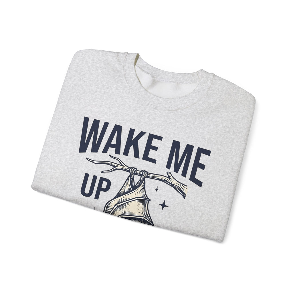 Bat Print Sweatshirt Funny Fauna Gift Women Antique Sweatshirt Bat Sweatshirt Humor Fan Vintage Sweatshirt Wildlife Graphic Cartoon Twinkling Stars Sweatshirt