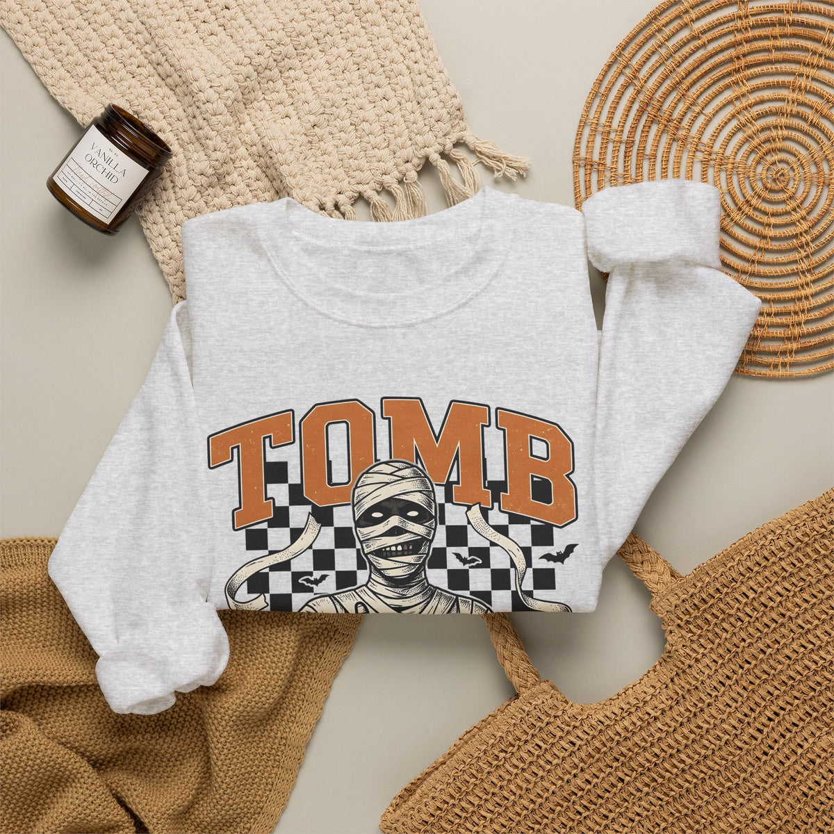 Wrapped Mummy Sweatshirt Halloween Fright Gift Women Old School Sweatshirt Mummy Sweatshirt Horror Fan Scary Sweatshirt Scare Graphic