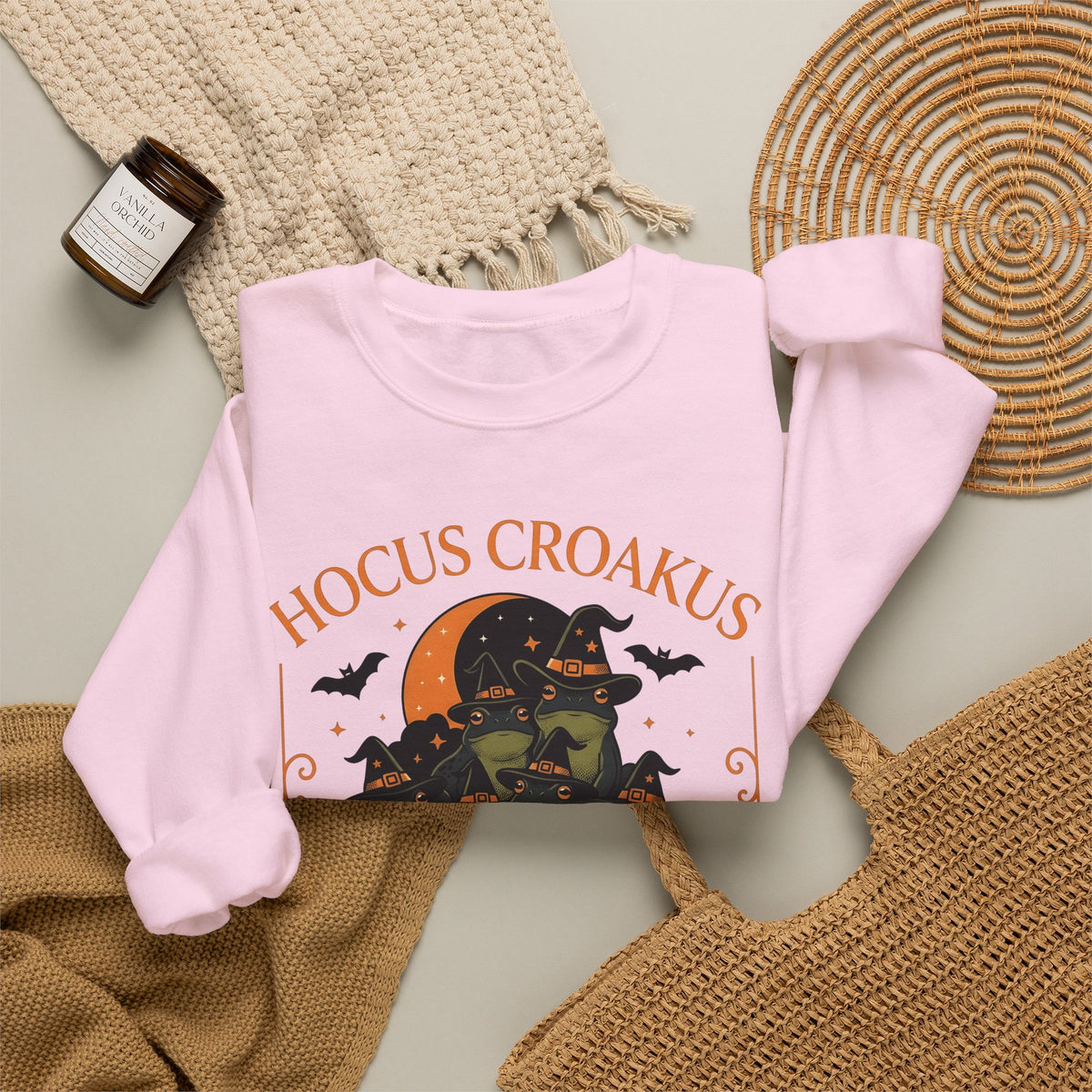 Witch Frogs Sweatshirt Halloween Animal Gift Women Cartoon Sweatshirt Toad Sweatshirt Horror Fan Comic Sweatshirt Creature Graphic Vintage Cauldrons Sweatshirt