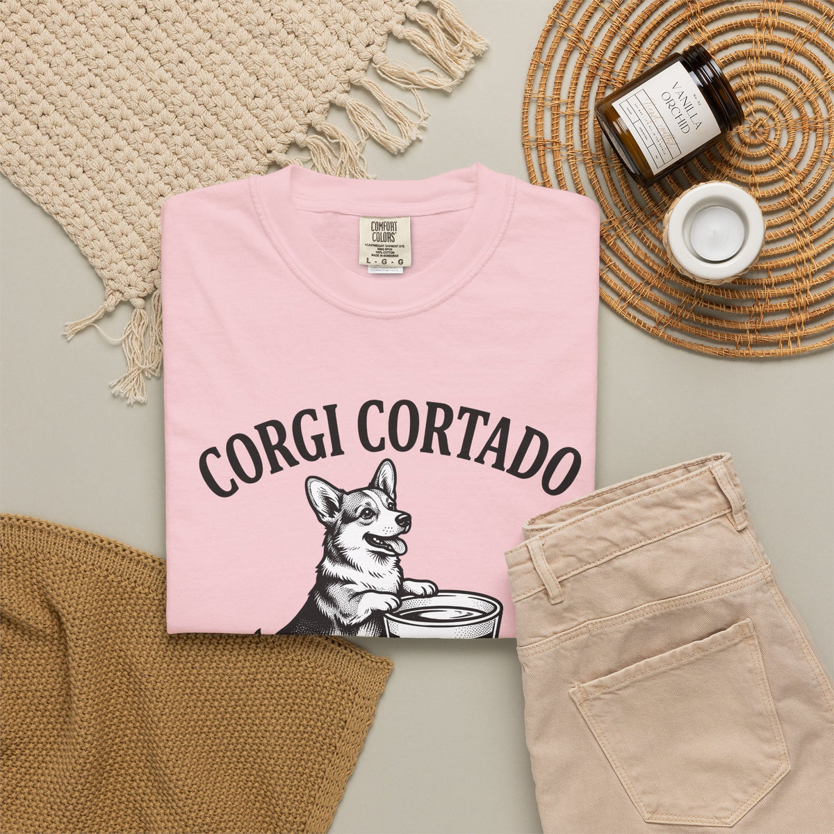 Corgi T-Shirt Dog Cafe Gift Women Rustic T-Shirt Pembroke T-Shirt Dog Fan Country T-Shirt Coffee Graphic Doodle Latte Cup T-Shirt