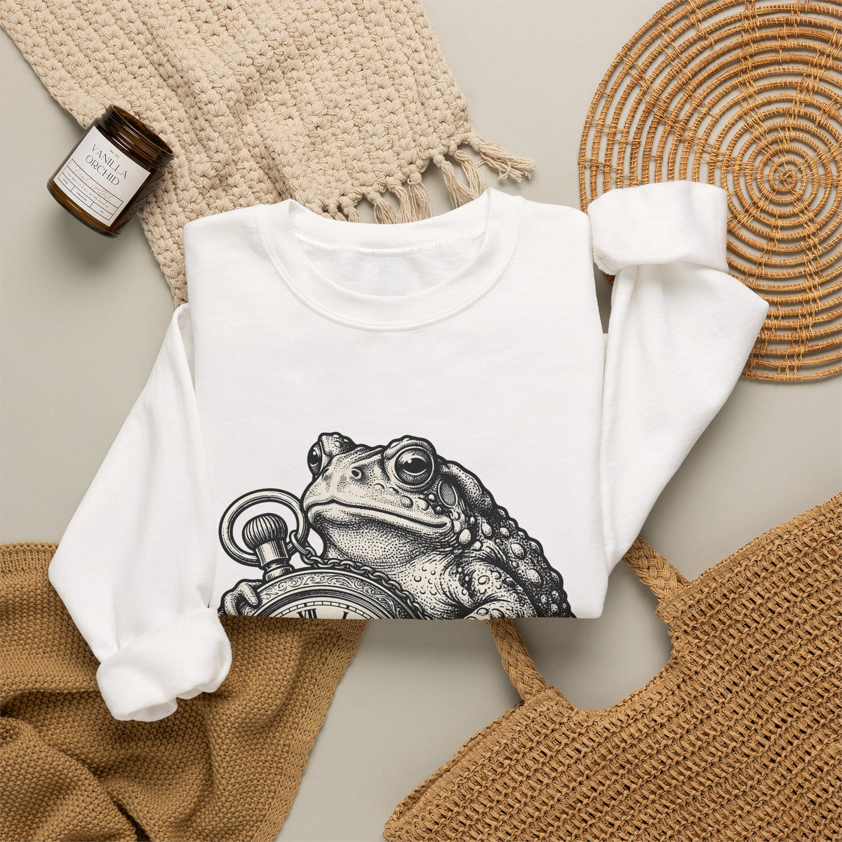 Toad Pocket Watch Sweatshirt Funny Animal Gift Women Vintage Sweatshirt Pocket Watch Sweatshirt Humor Fan Retro Sweatshirt Wildlife Graphic Hand Drawn Chain
