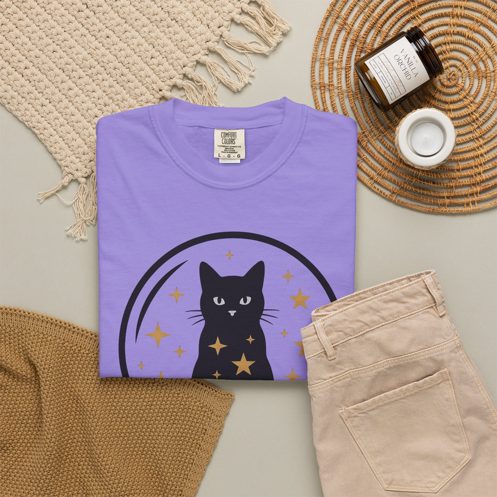 Dark Cat Orb T-Shirt Cat Magic Gift Women Simple T-Shirt Black Cat Ball T-Shirt Cat Fan Feline Graphic T-Shirt Retro Sparkles T-Shirt