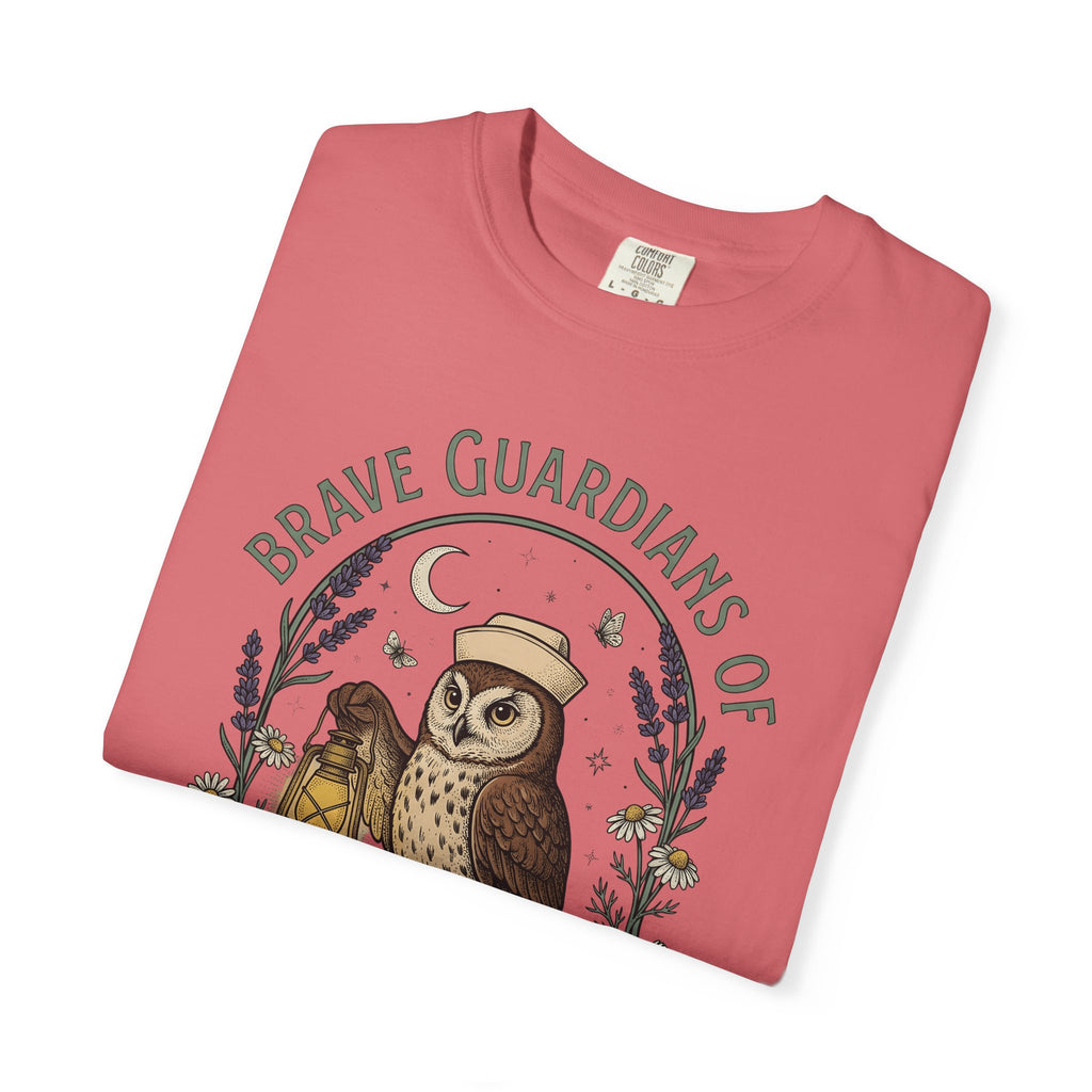 Nursing Owl T-Shirt Nurses Gratitude Gift Women Retro T-Shirt Owl T-Shirt Nurse Enthusiast Vintage T-Shirt Appreciation Graphic Sketch Torch T-Shirt