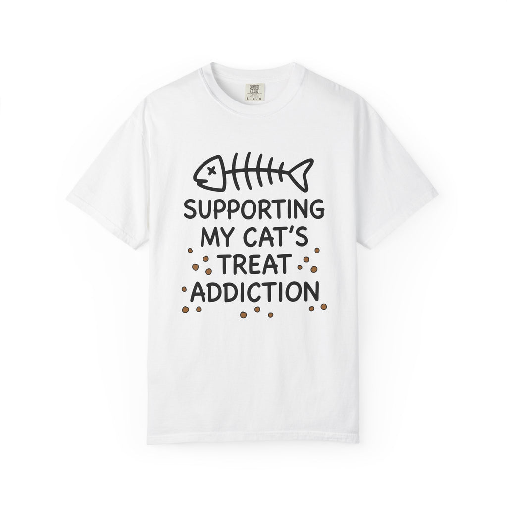 Fish Bone T-Shirt Cat Funny Gift Women Cute T-Shirt Fish Skeleton T-Shirt Cat Fan Fishy T-Shirt Humorous Graphic Sketch Cat Treats T-Shirt