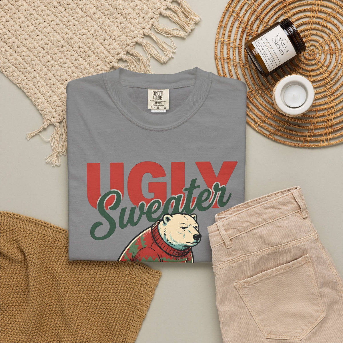 Arctic Bear Sweater Christmas Fauna Gift Nostalgic Polar Bear Xmas Fan Vintage Wildlife Doodle T-Shirt