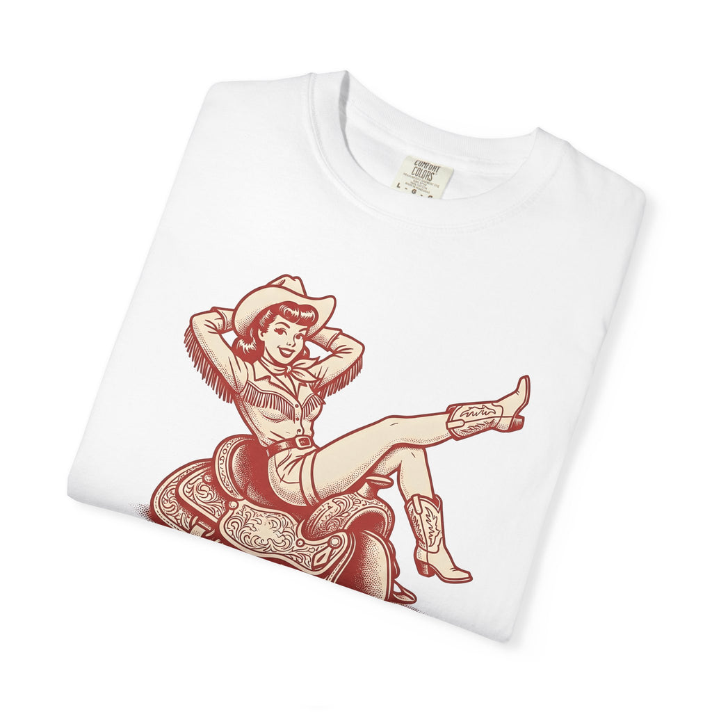 Pinup Cowgirl T-Shirt Cowgirl Rodeo Gift Women Western T-Shirt Cowgirl T-Shirt Cowboy Fan Western Art T-Shirt Rodeo Graphic Vintage Saddle T-Shirt