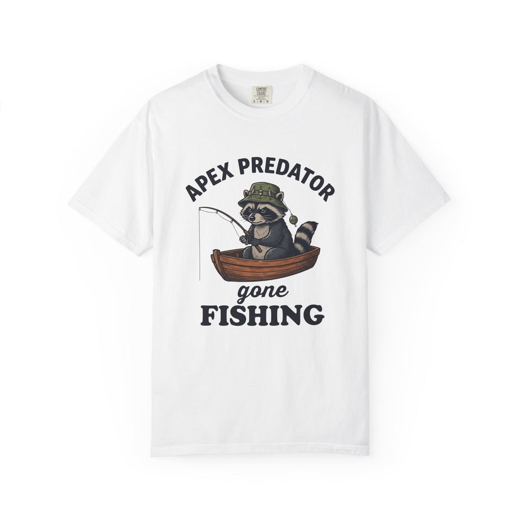 Raccoon Angler Fishing Wildlife Gift Cute Trash Panda Angling Fan Furry Retro Fishing Boat T-Shirt