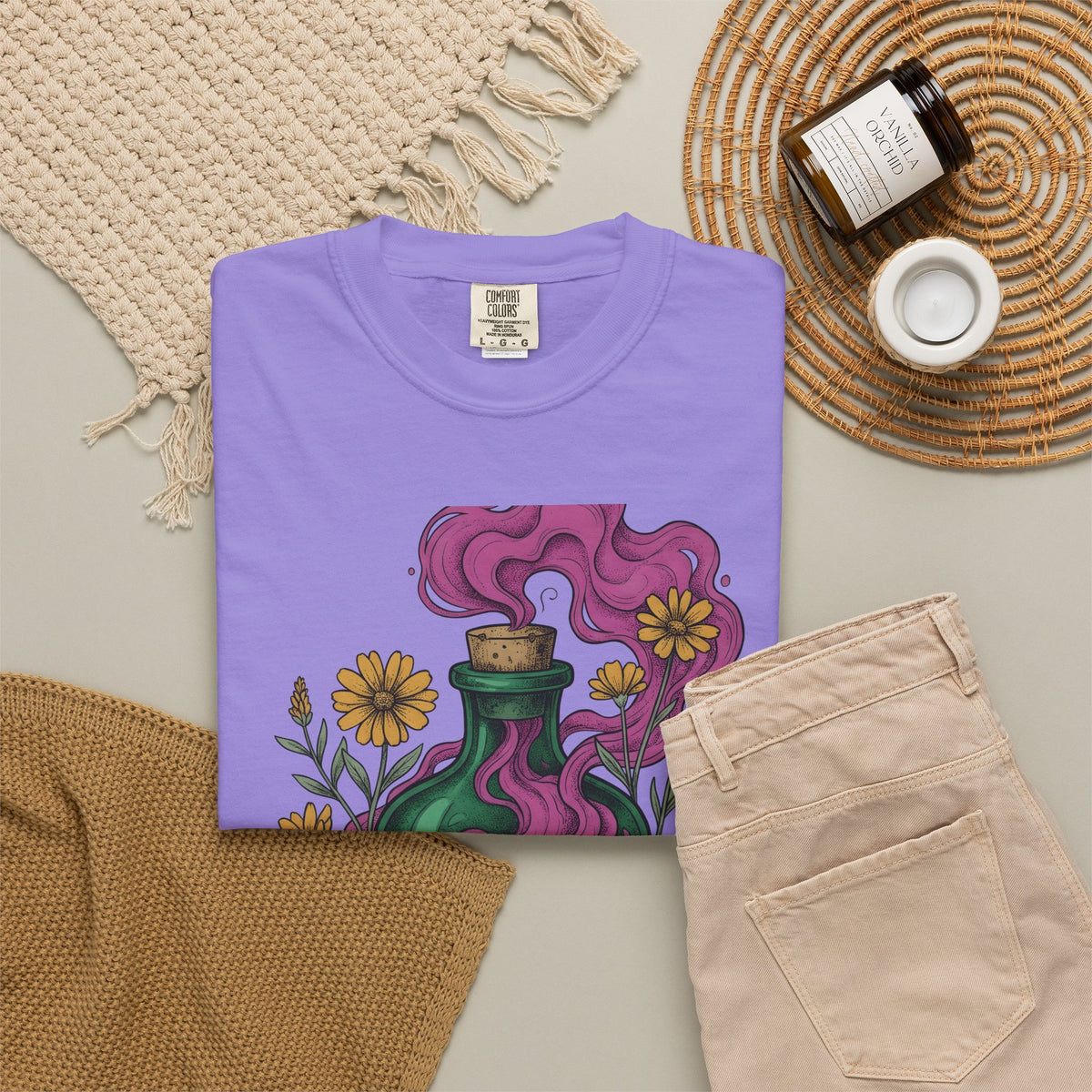 Elixir Flask T-Shirt Halloween Magic Gift Women Cartoon T-Shirt Potion Bottle T-Shirt Spooky Fan Toon T-Shirt Magical Graphic