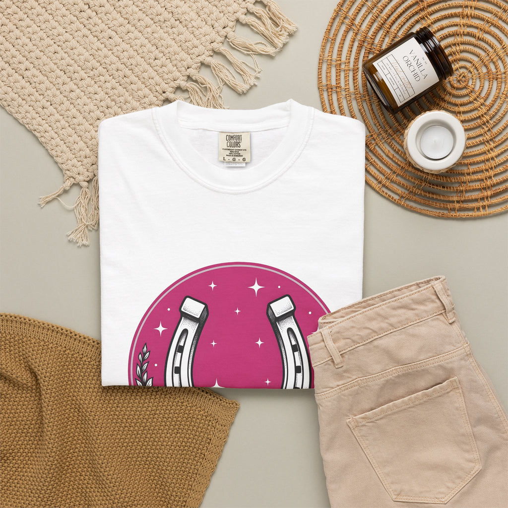 Horseshoe Blossom T-Shirt Cowgirl Ranch Gift Women Hippie T-Shirt Texas Wildflower T-Shirt Rodeo Fan Western T-Shirt Farm Graphic Antique Twinkle
