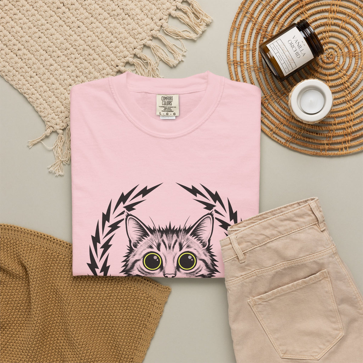 Striped Cat Cat Comedy Gift Modern Tabby Cat Feline Fan Retro Electric T-Shirt