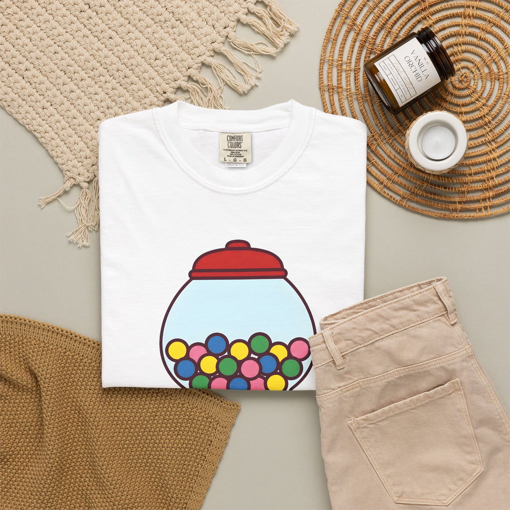 Gumball Dispenser T-Shirt Cute Classic Gift Women Cartoon T-Shirt Gumball Machine T-Shirt Adorable Fan Comic T-Shirt Retro Graphic Doodle Candy