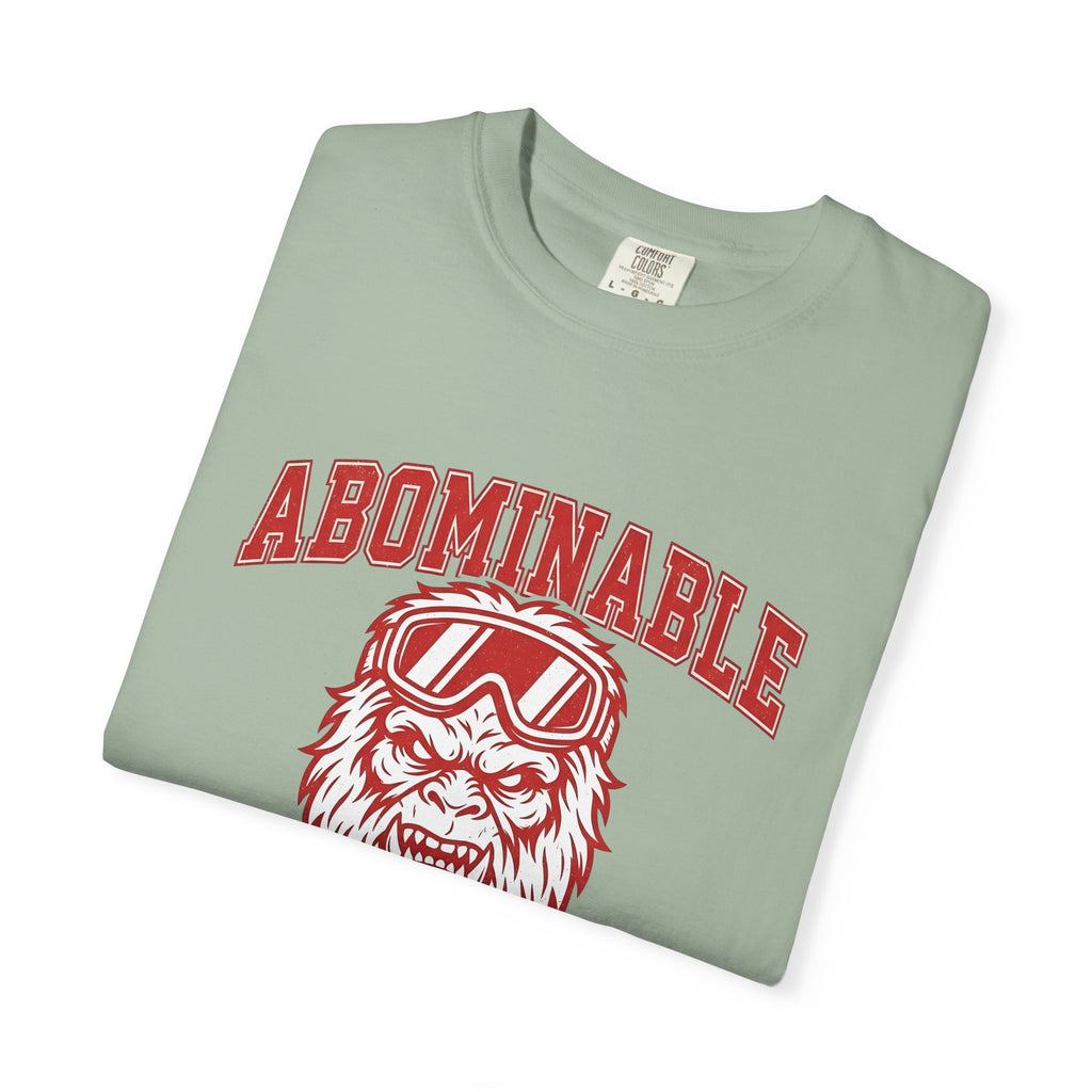 Abominable Snowman Face T-Shirt Christmas Cold Gift Women Strong T-Shirt Yeti T-Shirt Xmas Fan Vintage T-Shirt Frosty Graphic Antique Snow Goggles