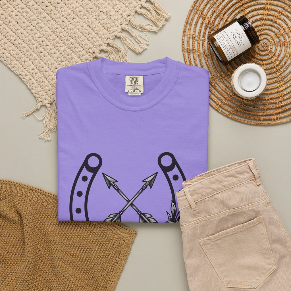 Horseshoe Arrows T-Shirt Cowgirl Cowboy Gift Women Tribal T-Shirt Arrowheads T-Shirt Rodeo Fan Native T-Shirt Cowboy Graphic Classic Blossoms