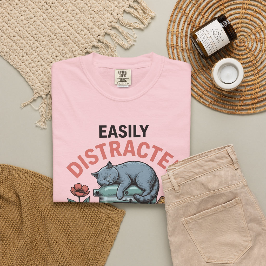 Cat Blender T-Shirt Cat Dessert Gift Women Retro T-Shirt Blender T-Shirt Cat Fan Vintage T-Shirt Pastry Graphic Sketch Blossoms T-Shirt