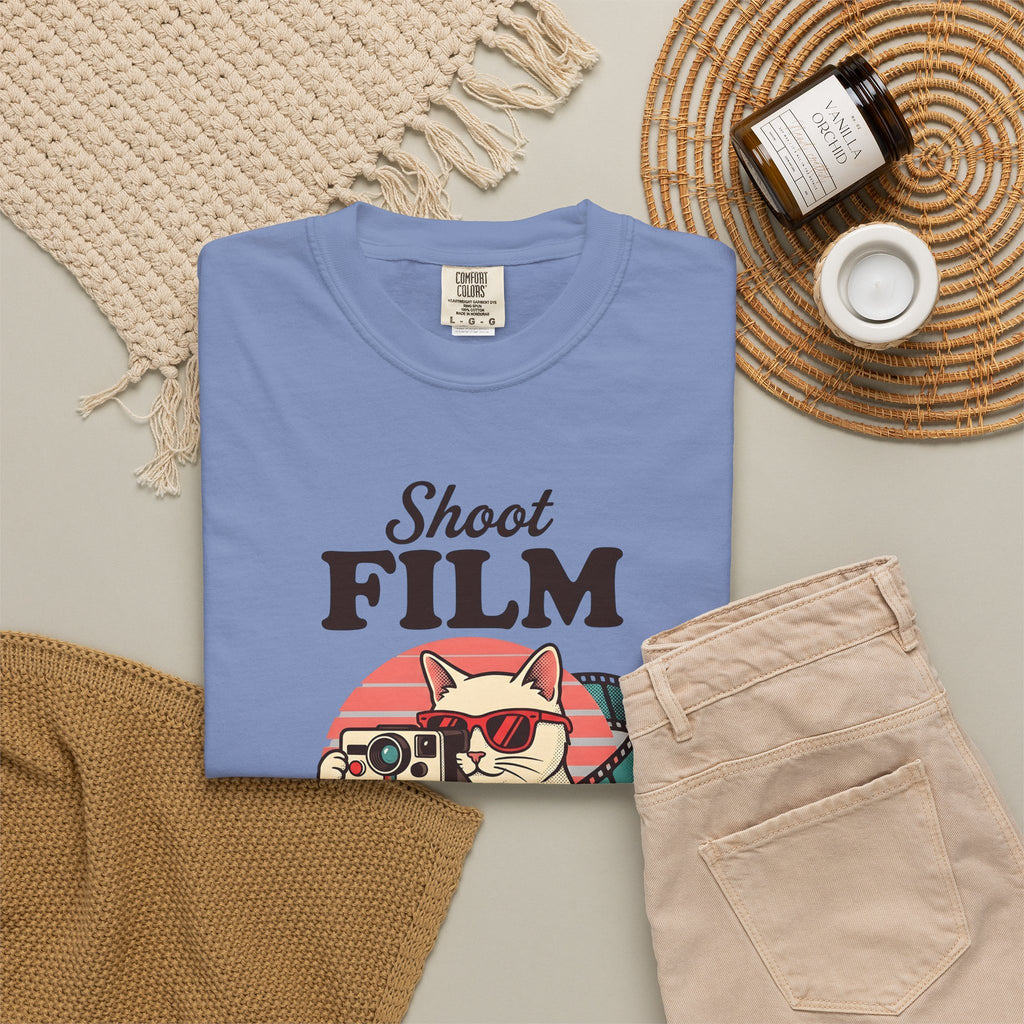 Kitten Camera T-Shirt Cat Photo Gift Women Antique T-Shirt Camera Obscura T-Shirt Cat Fan Faux Vintage T-Shirt Photography Graphic Old School Photo