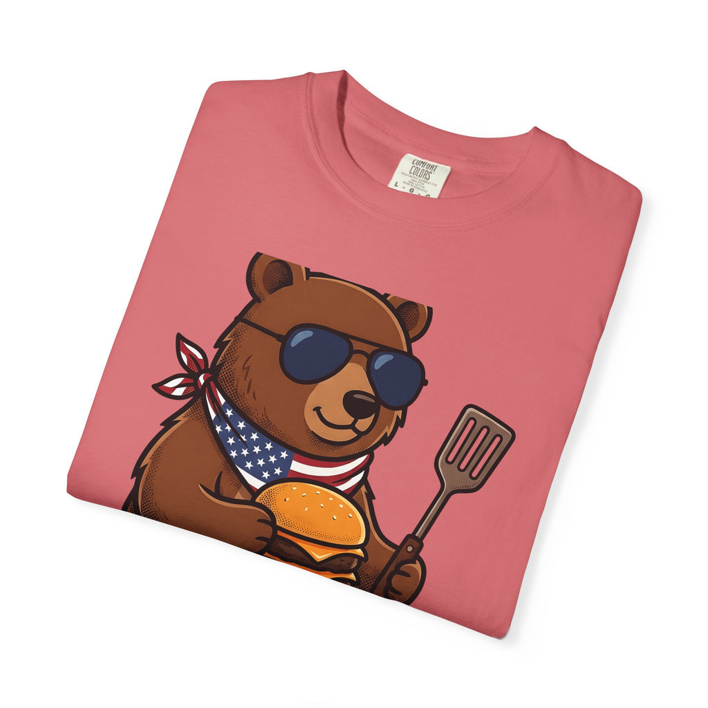 Bear Sandwich T-Shirt 4th Of July Grilling Gift Women Comic T-Shirt Sandwich T-Shirt Independence Fan Cartoon T-Shirt Barbecue Graphic Vintage