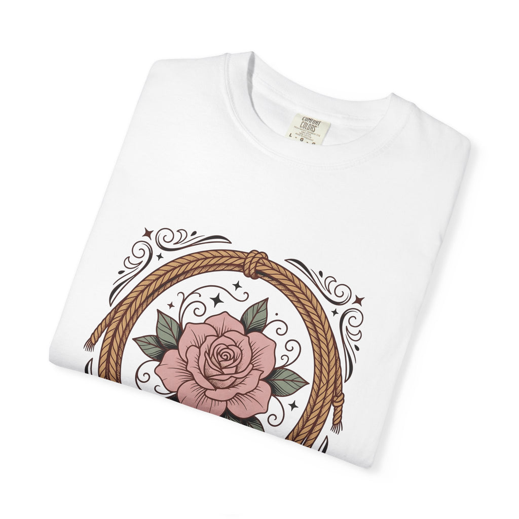 Bloom Rope T-Shirt Cowgirl Garden Gift Women Indie T-Shirt Braided Rope T-Shirt Rodeo Fan Handmade T-Shirt Floral Graphic Classic Twinkles T-Shirt