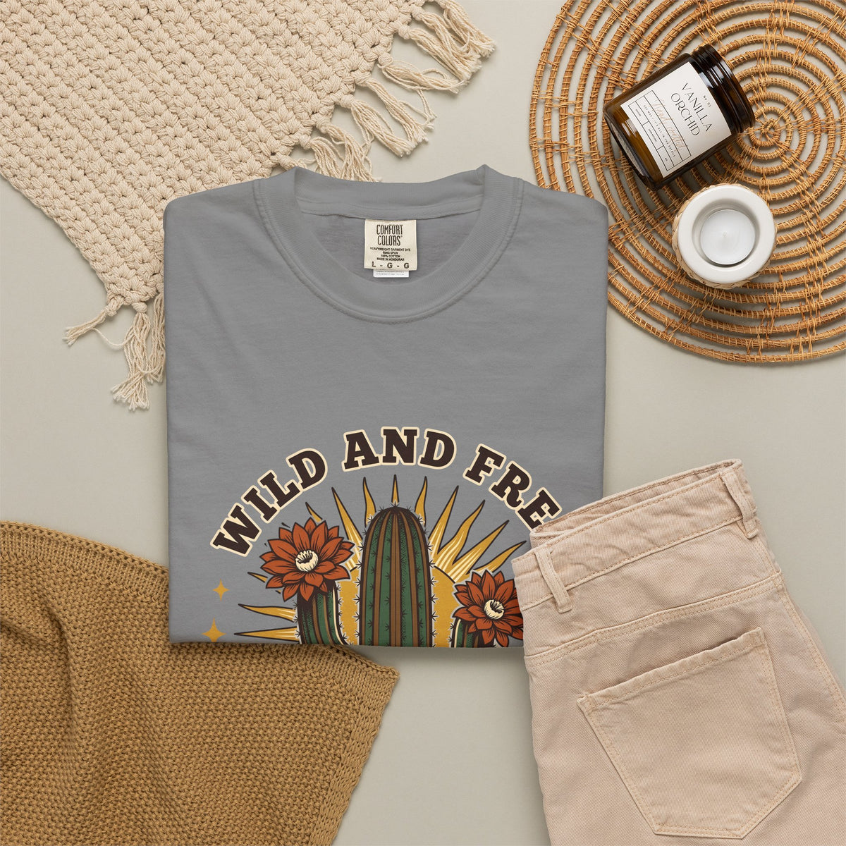 Prickly Pear T-Shirt Cowgirl Ranch Gift Women Southwestern T-Shirt Cactus T-Shirt Rodeo Fan Western T-Shirt Farm Graphic Sketch Bloom T-Shirt