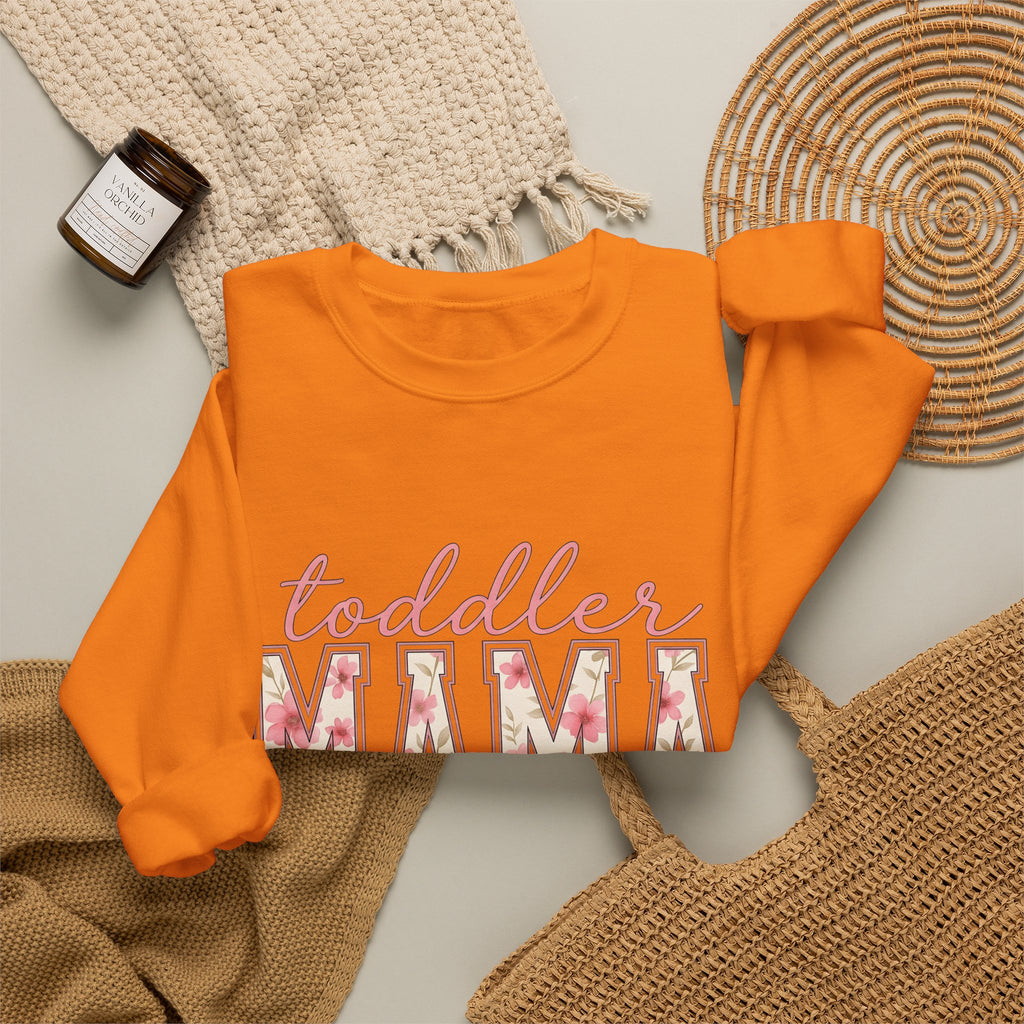 Blossom Letters Sweatshirt Moms Bouquet Gift Women Elegant Sweatshirt Alphabet Typography Sweatshirt Motherhood Fan Artistic Sweatshirt Floral Graphic Classic