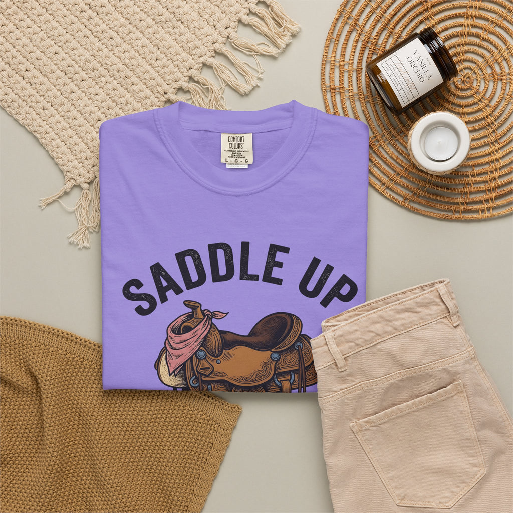 Horse Saddle T-Shirt Cowgirl Agriculture Gift Women Classic T-Shirt Saddle T-Shirt Rancher Fan Vintage T-Shirt Farming Graphic Old School Kerchief