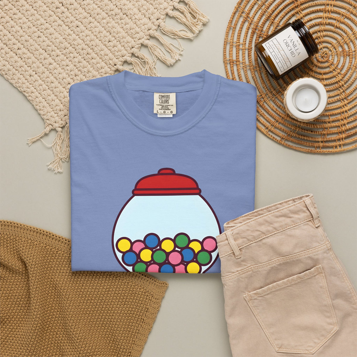 Gumball Dispenser T-Shirt Cute Classic Gift Women Cartoon T-Shirt Gumball Machine T-Shirt Adorable Fan Comic T-Shirt Retro Graphic Doodle Candy