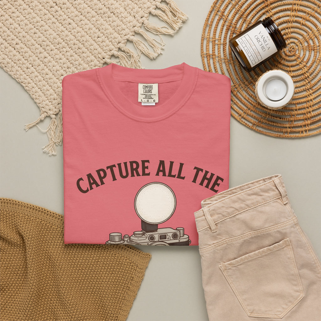 Analog Camera T-Shirt Photography Journey Gift Women Vintage T-Shirt Film Camera T-Shirt Photographer Enthusiast Retro T-Shirt Travel Graphic