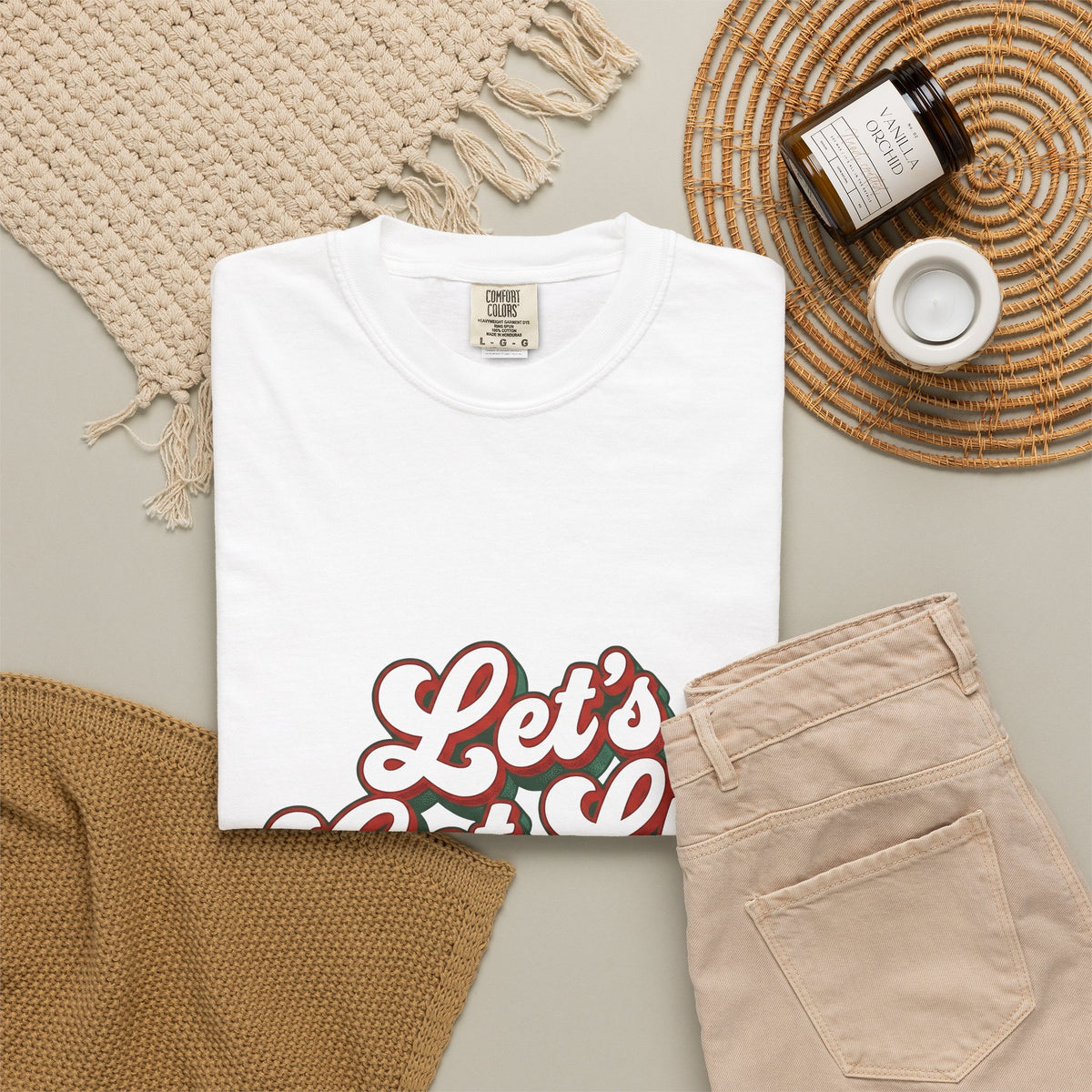 Festive Message T-Shirt Christmas Fun Gift Women Joyful T-Shirt Holiday Greeting T-Shirt Christmas Fan Cheerful T-Shirt Amusement Graphic Classic