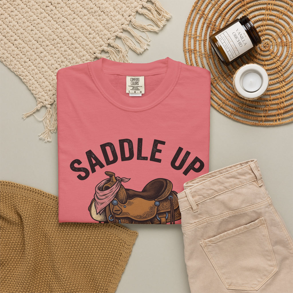 Horse Saddle T-Shirt Cowgirl Agriculture Gift Women Classic T-Shirt Saddle T-Shirt Rancher Fan Vintage T-Shirt Farming Graphic Old School Kerchief