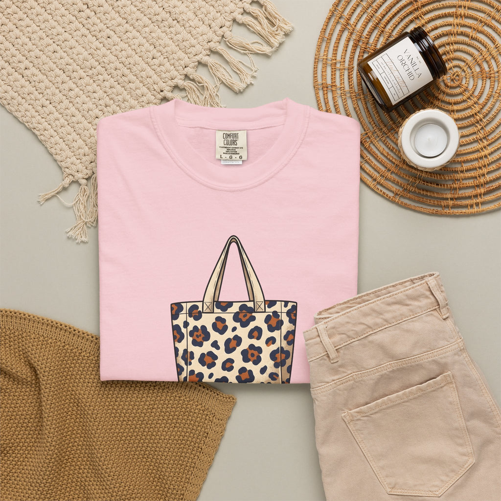 Leopard T-Shirt T-Shirt Teachers Literacy Gift Women Rustic T-Shirt Tote T-Shirt Educator Enthusiast Country T-Shirt Reading Graphic Simple Book