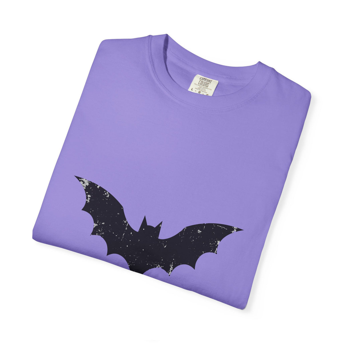 Bat Halloween Horror Gift Vintage Flying Creature Spooky Fan Dark Macabre Simple T-Shirt