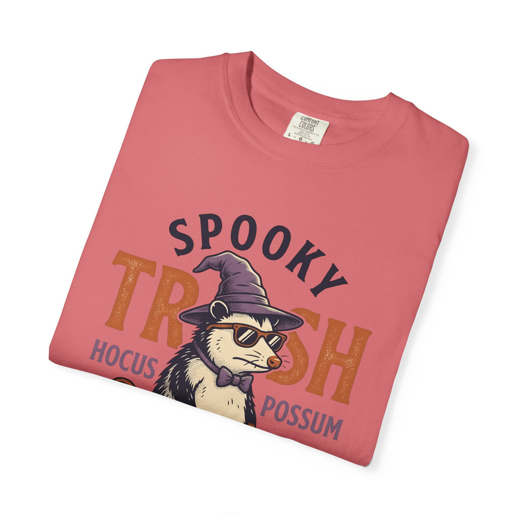 Possum Wizard Halloween Animal Gift Vintage Opossum Spooky Fan Retro Creature Hand Drawn T-Shirt