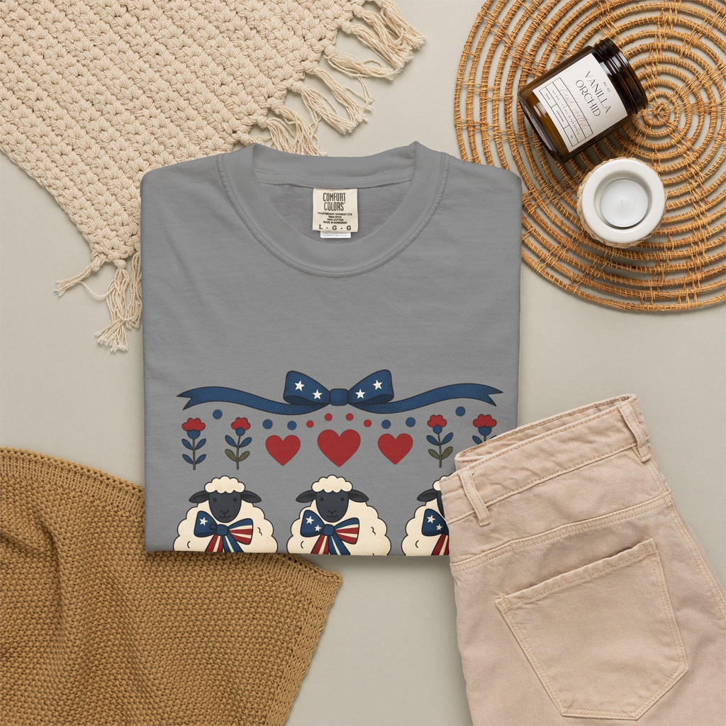 Usa Lamb T-Shirt 4th Of July Fauna Gift Women Handmade T-Shirt Lamb T-Shirt Patriot Fan Handmade T-Shirt Wildlife Graphic Old School Valentine
