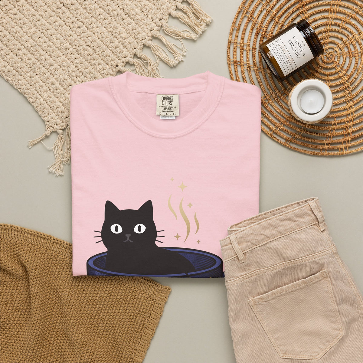 Black Feline Tea Cup T-Shirt Cat Gift Women Signs Gift Women Cute T-Shirt Cat T-Shirt T-Shirt Cat Fan Kitty T-Shirt Adorable T-Shirt Zodiac Graphic T-Shirt