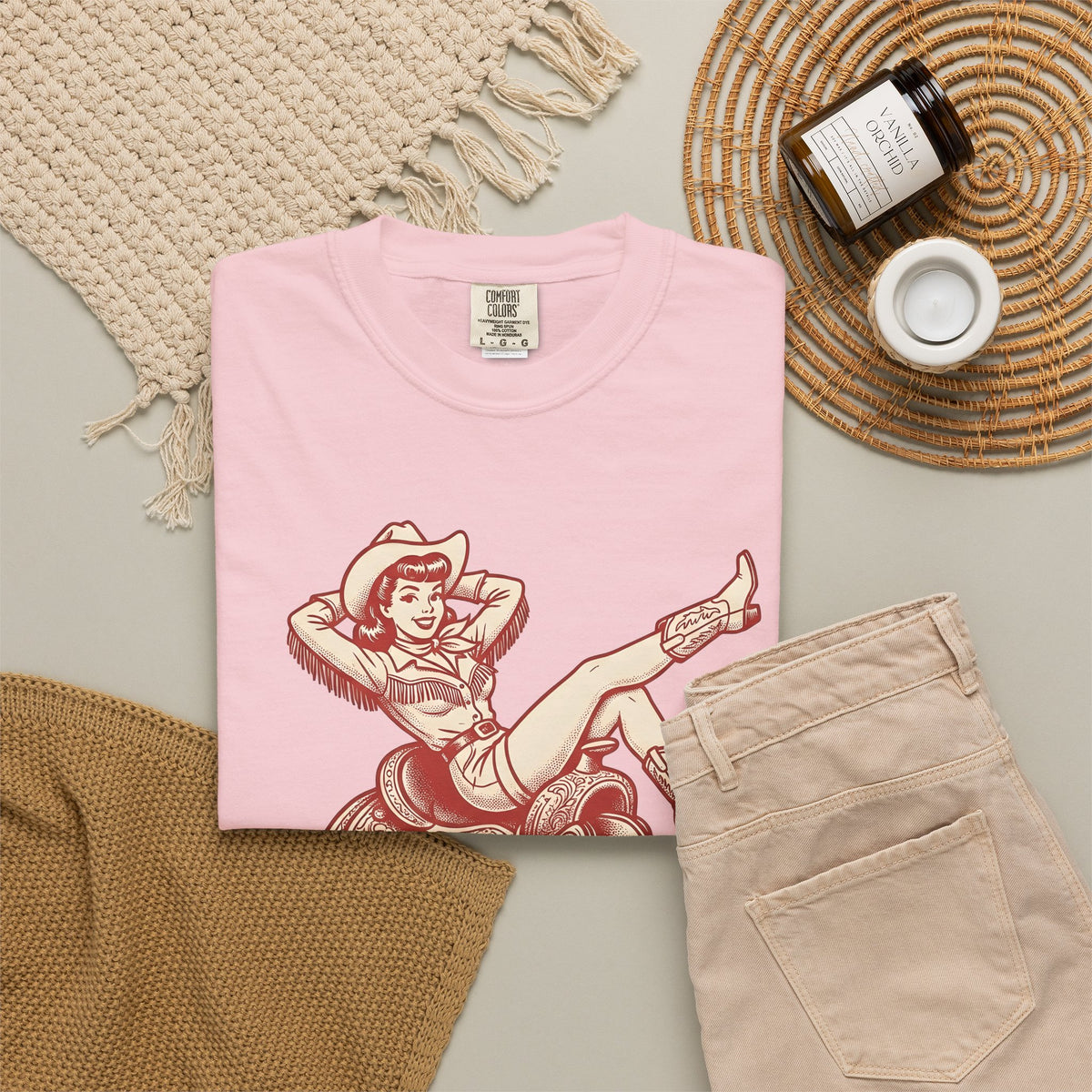 Pinup Cowgirl T-Shirt Cowgirl Rodeo Gift Women Western T-Shirt Cowgirl T-Shirt Cowboy Fan Western Art T-Shirt Rodeo Graphic Vintage Saddle T-Shirt